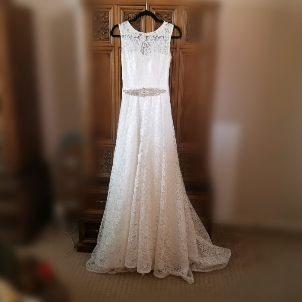 Devotion Bridal Wedding Dress Size S Crystal